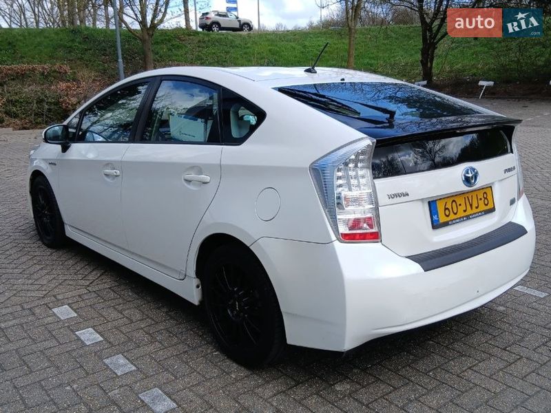 Хэтчбек Toyota Prius 2009 в Киеве фото 4 Хэтчбек Toyota Prius 2009 в Киеве