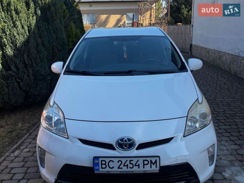 Toyota Prius 2015