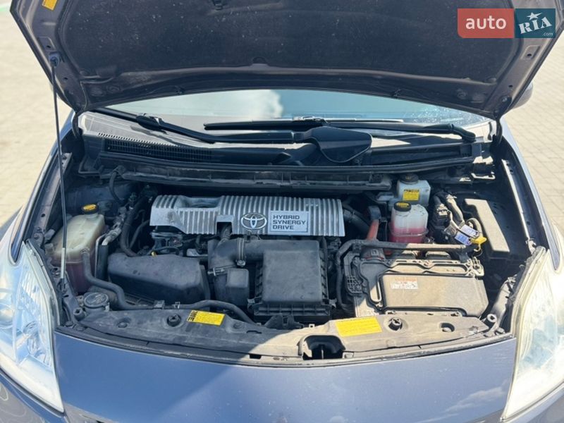 Хетчбек Toyota Prius 2013 в Умані