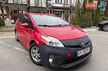 Хетчбек Toyota Prius 2014 в Києві