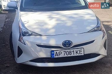 Хэтчбек Toyota Prius 2017 в Запорожье