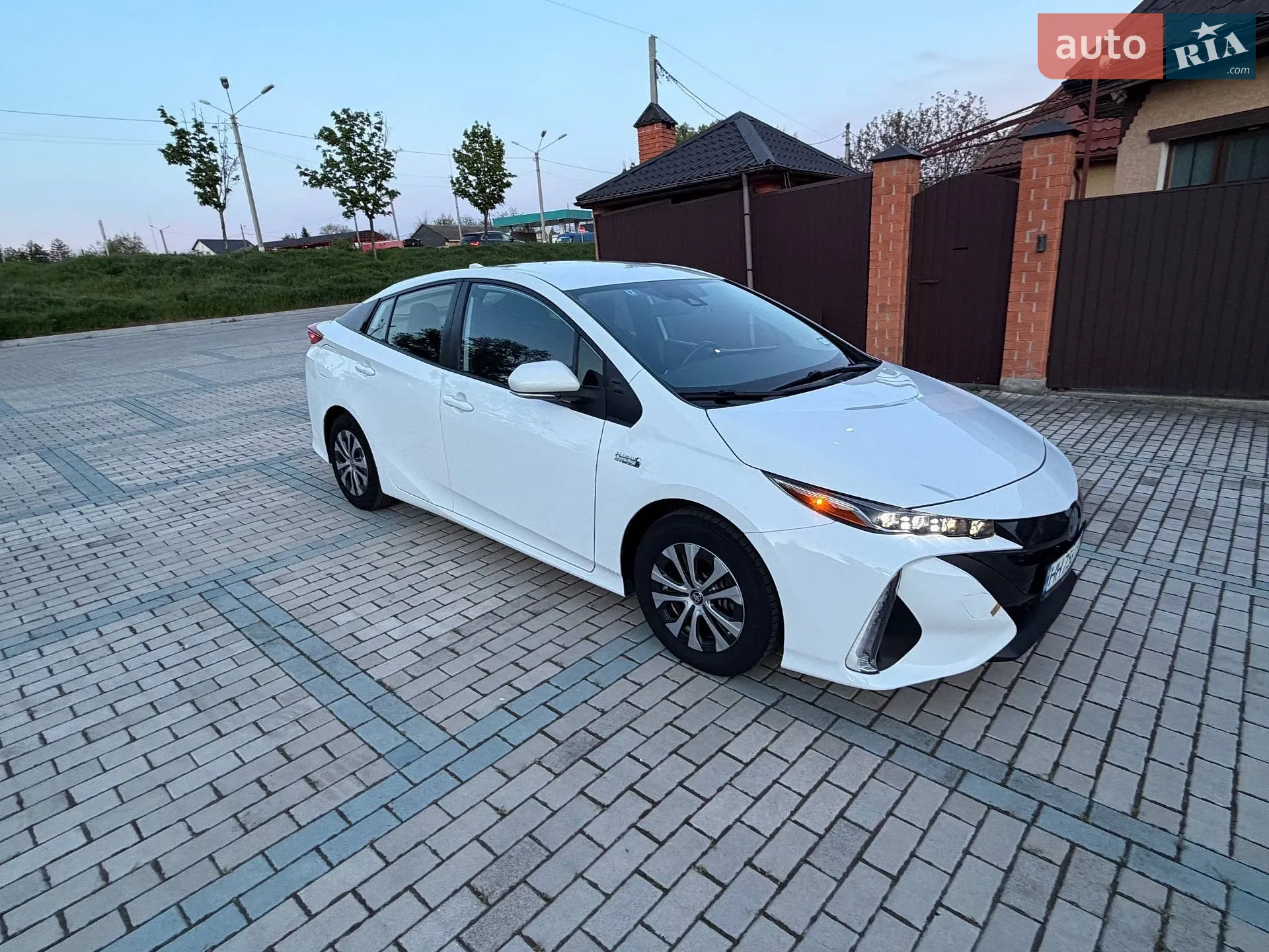 2021 Toyota Prius - мініатюра 2