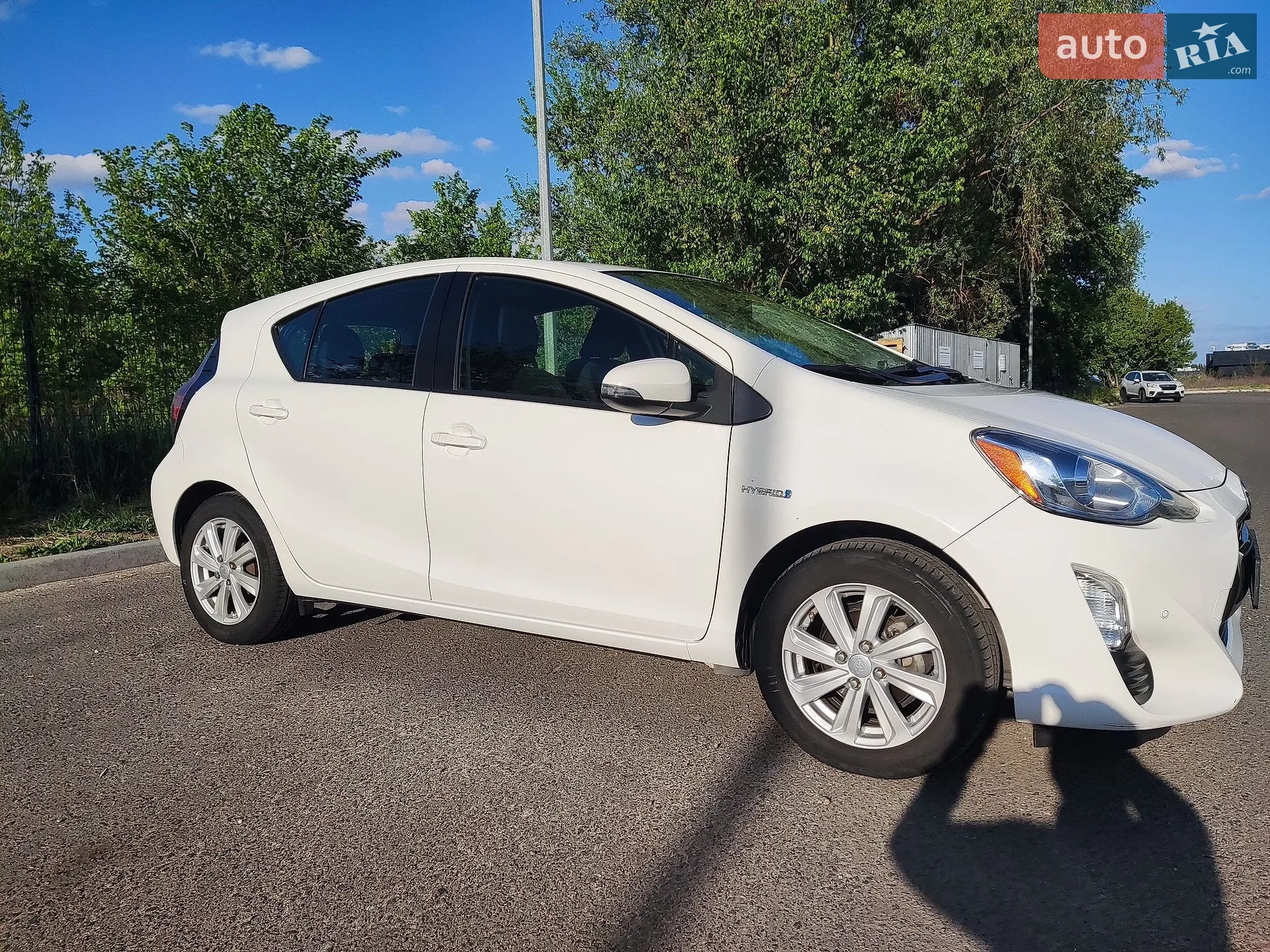 2016 Toyota Prius c - мініатюра 3
