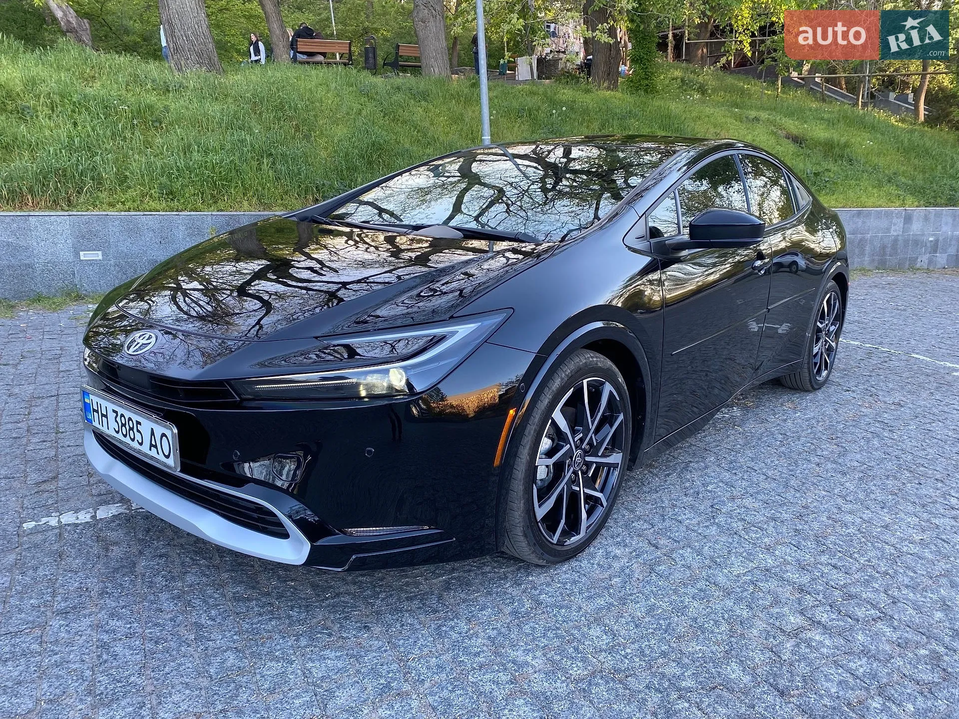2024 Toyota Prius - фото 1
