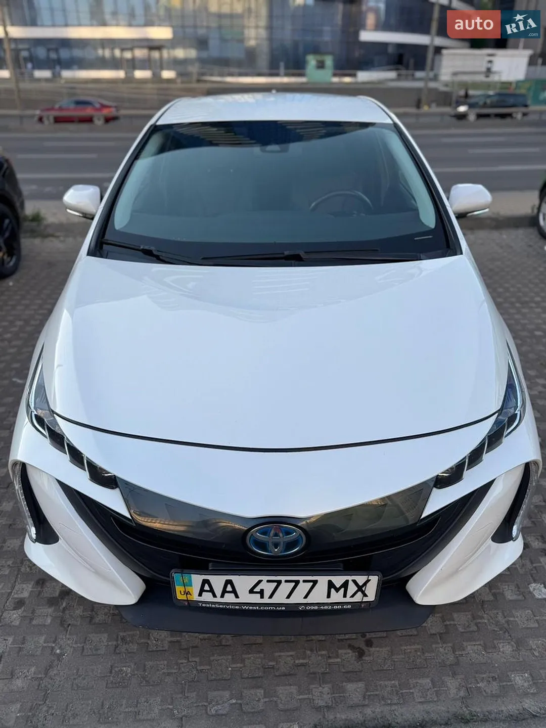 2018 Toyota Prius - мініатюра 8