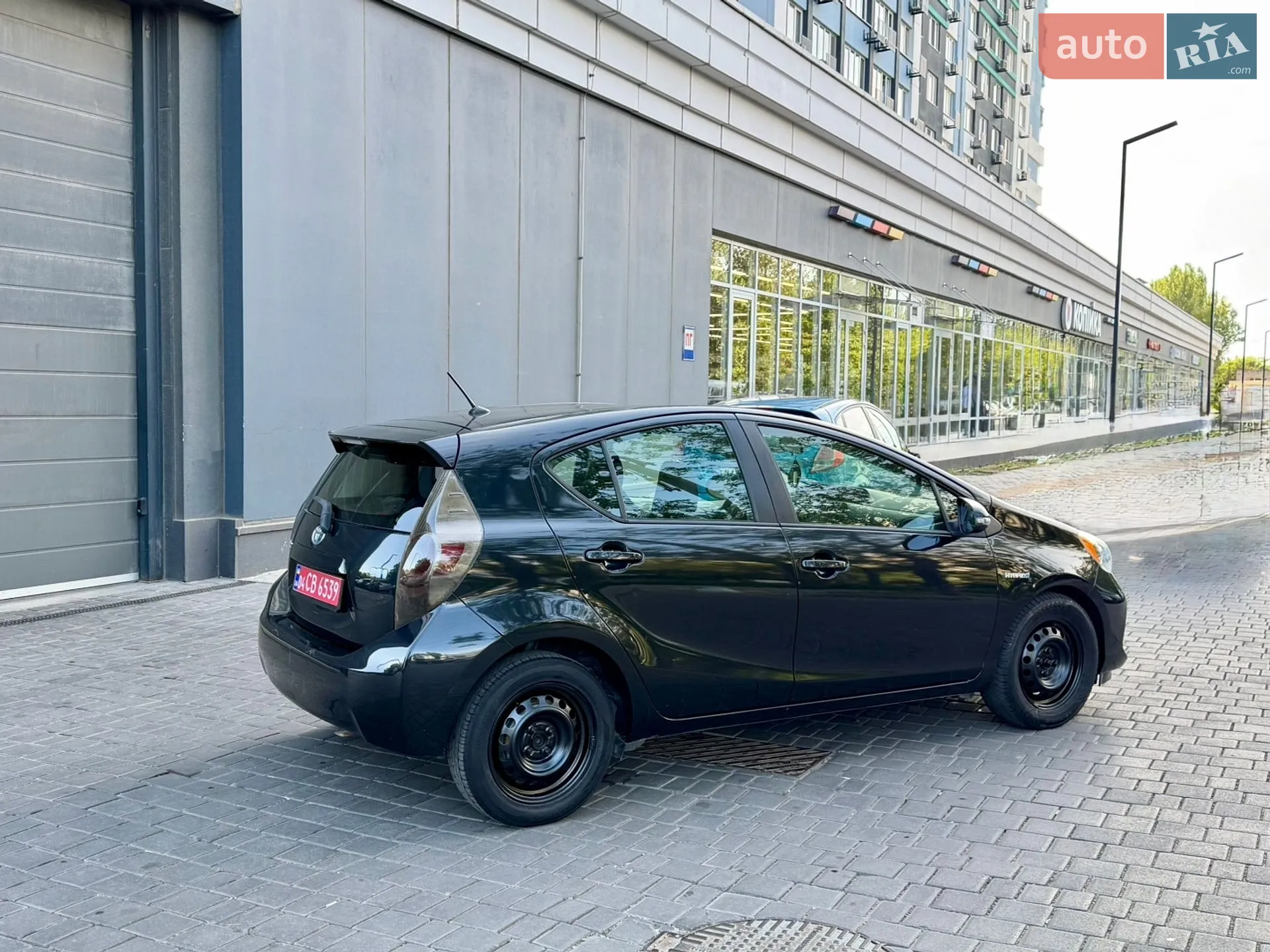 2013 Toyota Prius - мініатюра 4