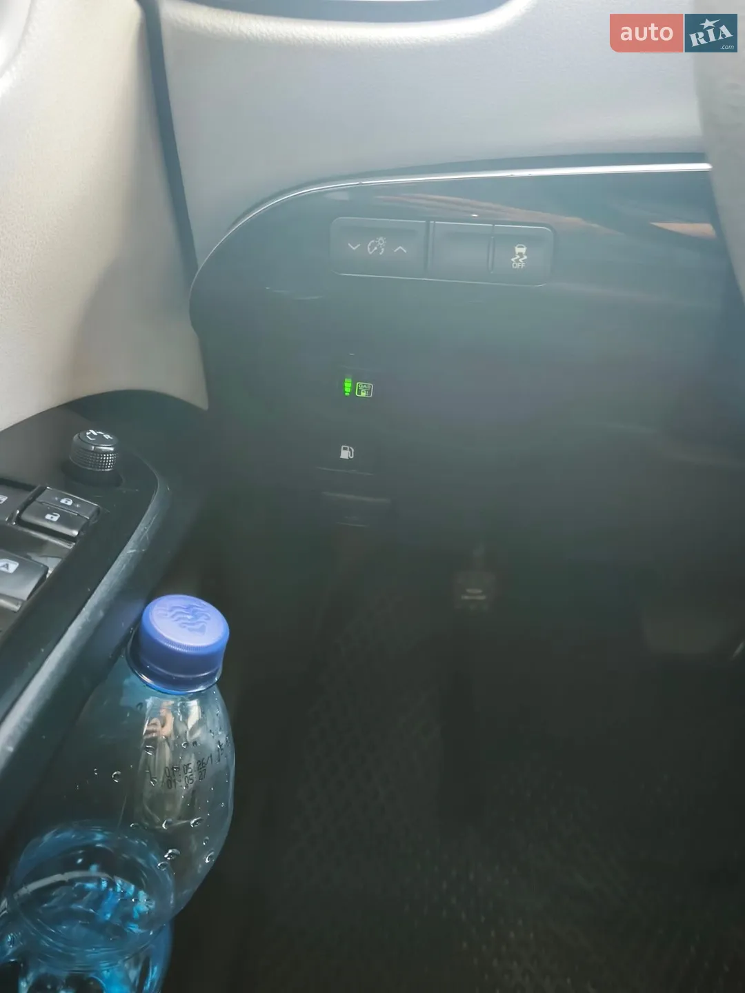 2016 Toyota Prius - мініатюра 24