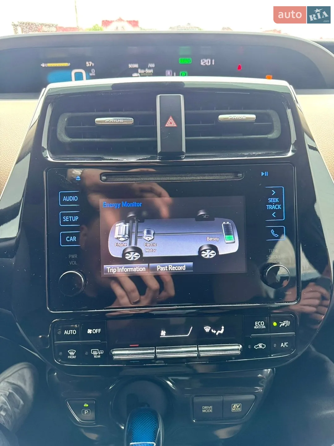 2017 Toyota Prius - мініатюра 8