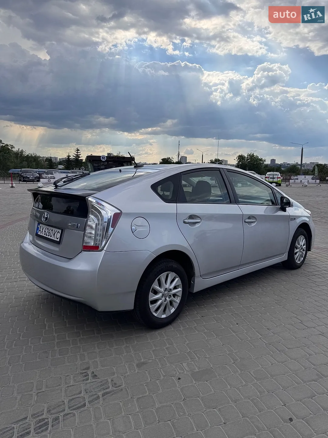 2013 Toyota Prius - мініатюра 11