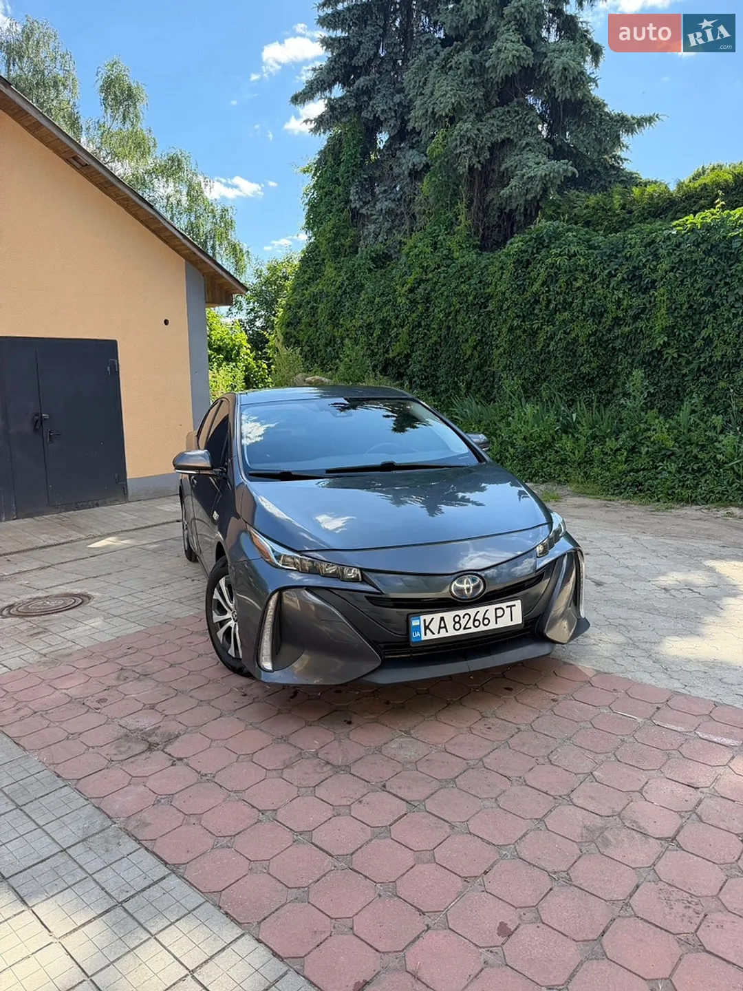 2019 Toyota Prius - мініатюра 2