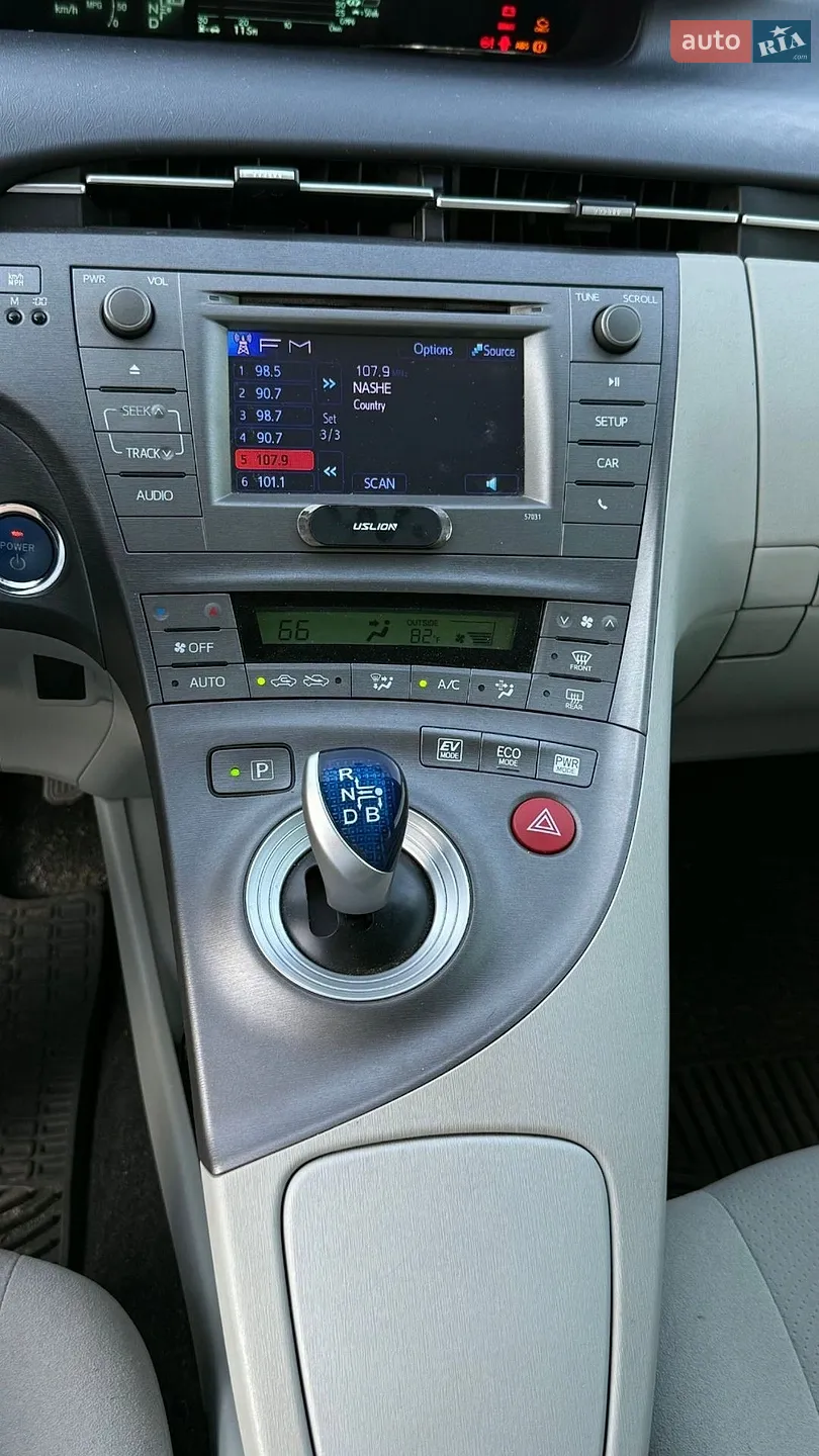 2015 Toyota Prius - мініатюра 17