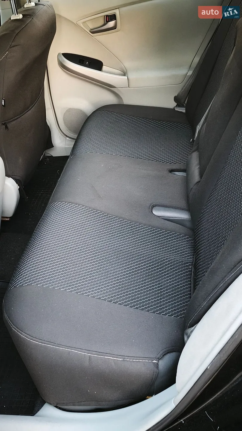 2014 Toyota Prius - мініатюра 12