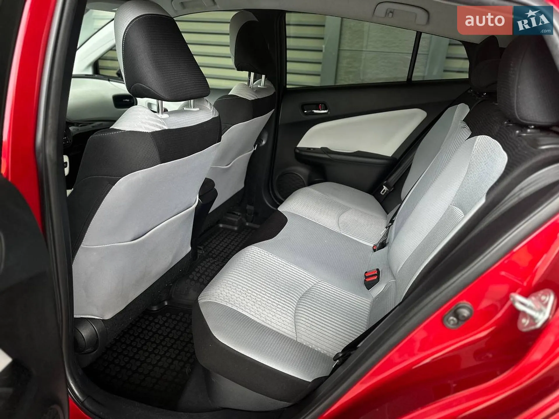 2018 Toyota Prius - мініатюра 13