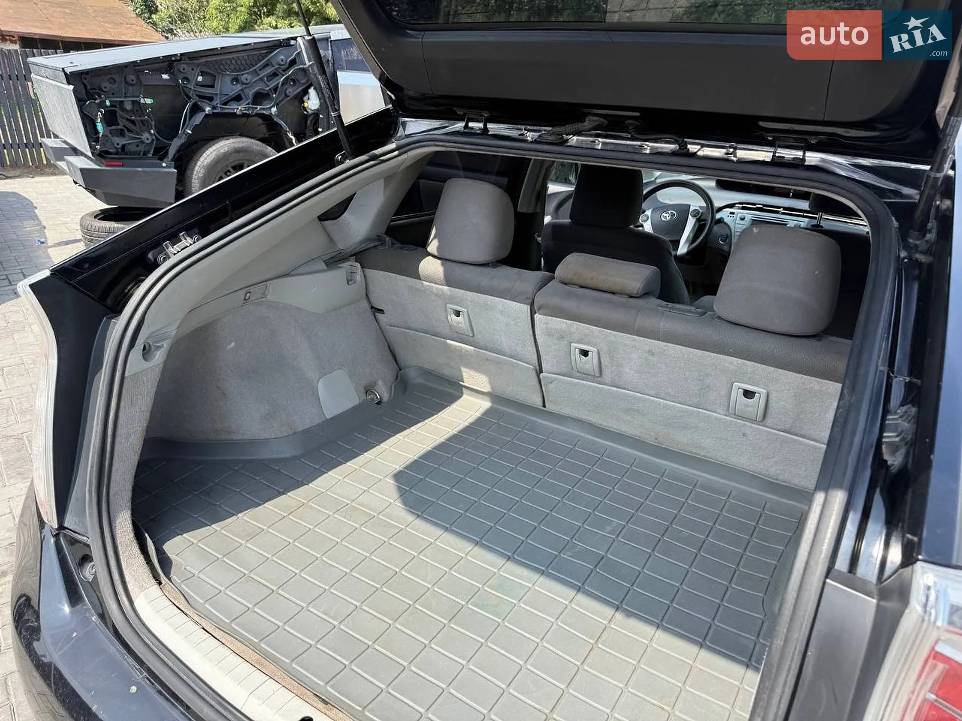 2013 Toyota Prius - мініатюра 19