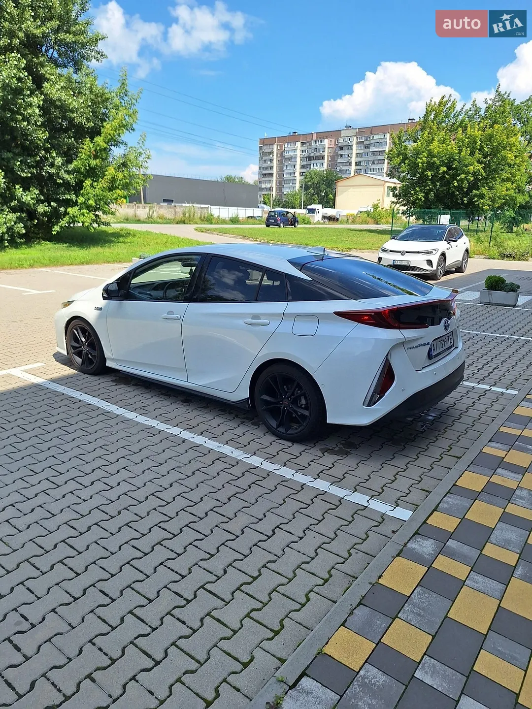 2020 Toyota Prius - мініатюра 19