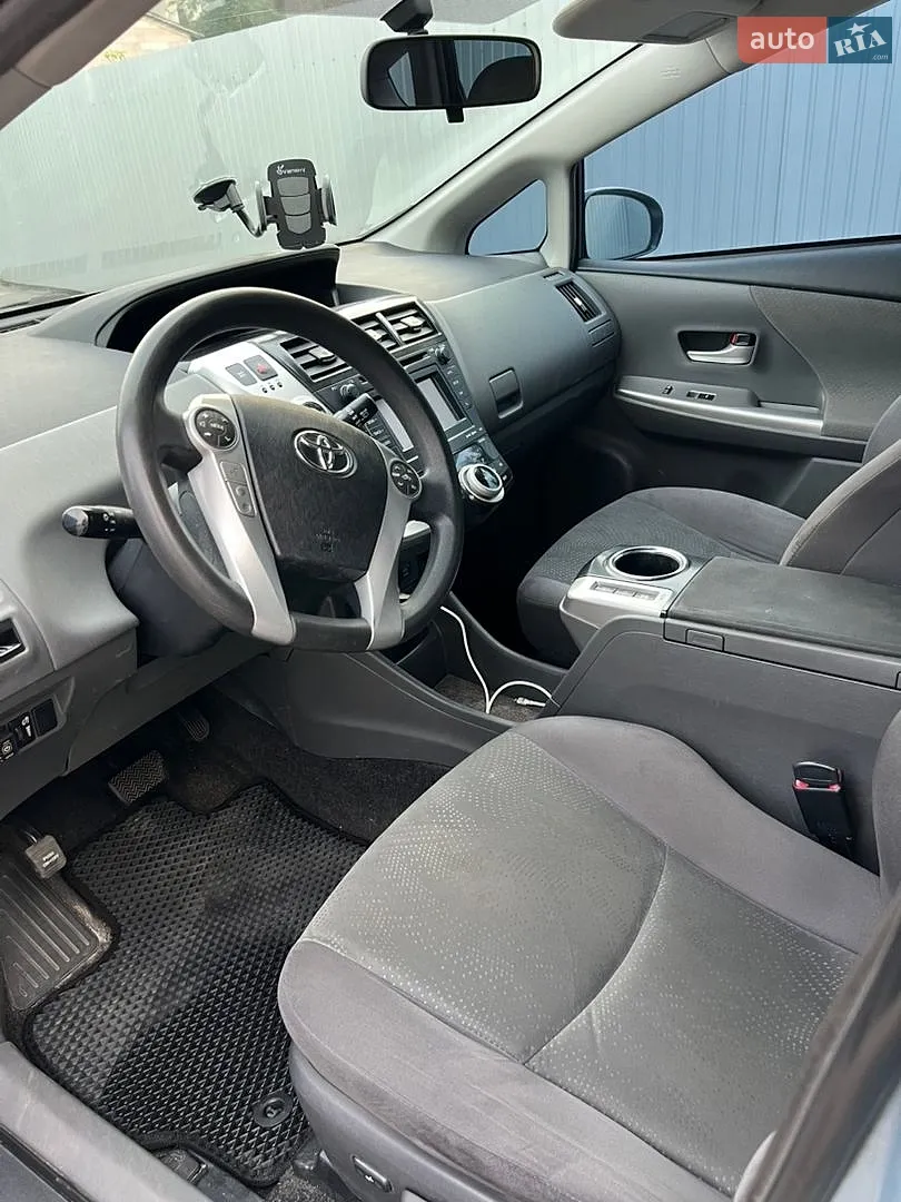 2013 Toyota Prius - мініатюра 12