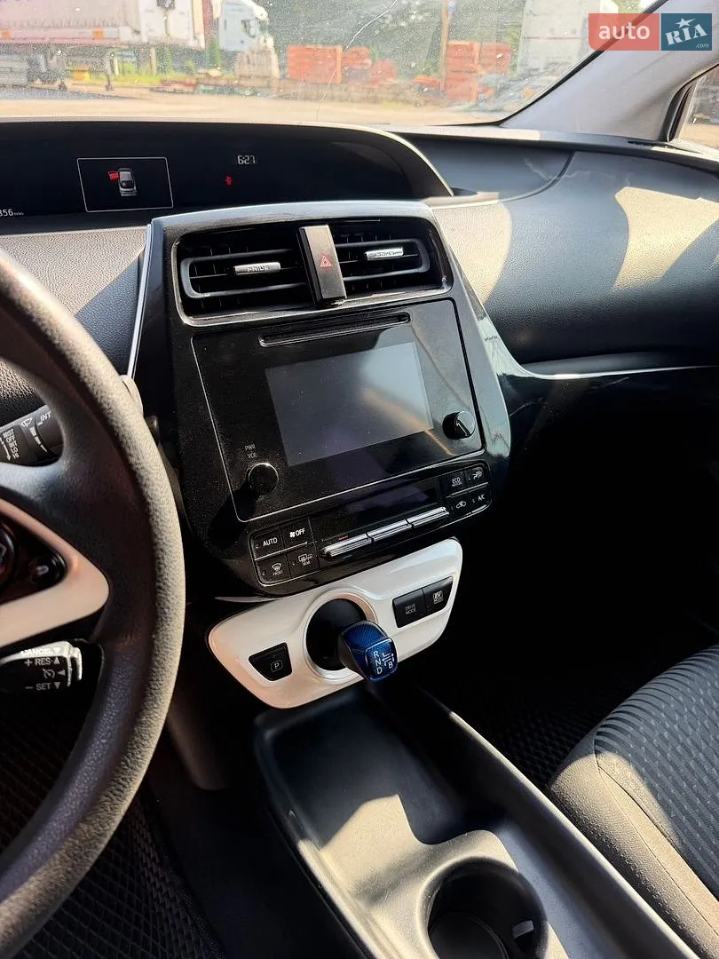2016 Toyota Prius - мініатюра 13
