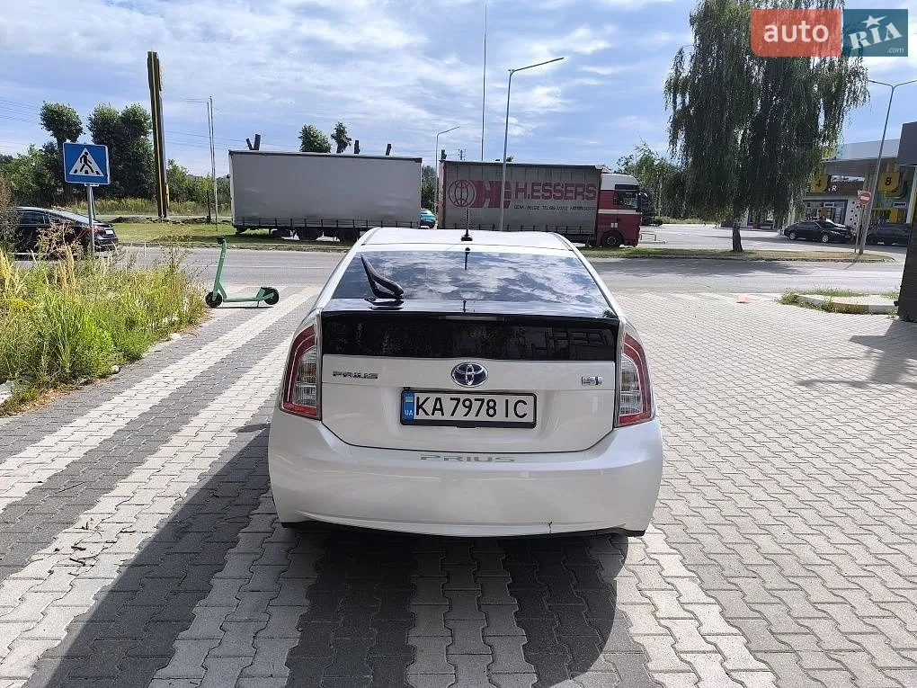 2012 Toyota Prius - мініатюра 4