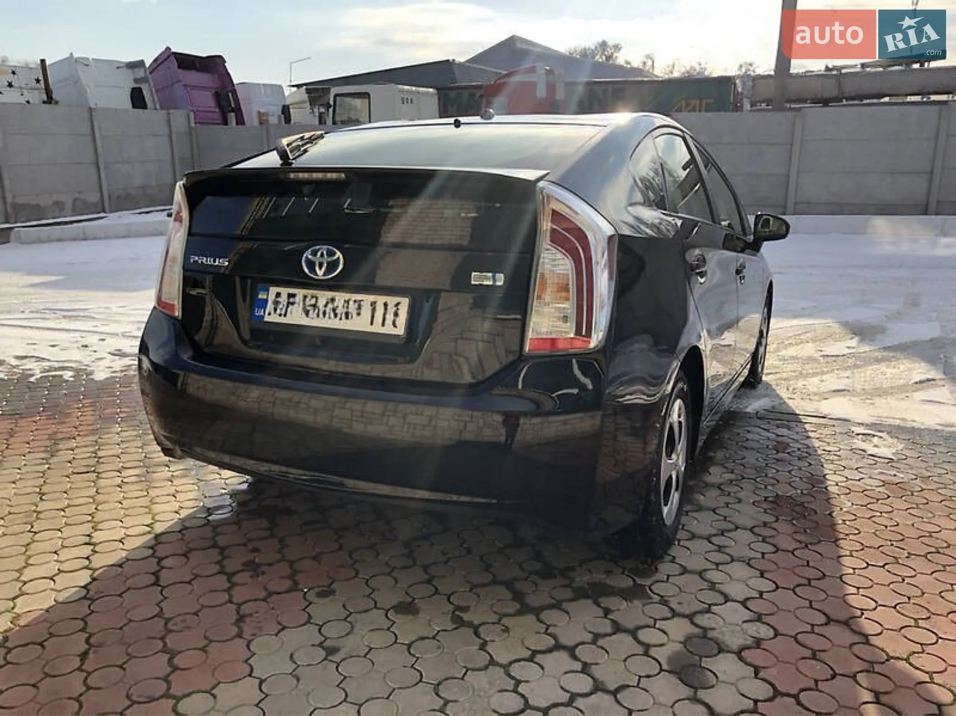 2015 Toyota Prius - мініатюра 4