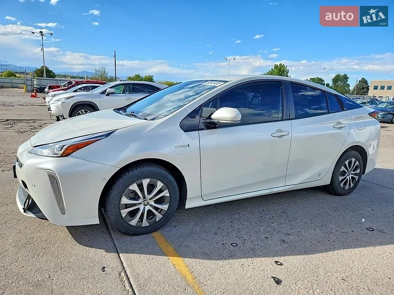 Toyota Prius 2019
