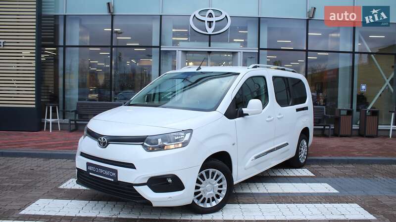 Мінівен Toyota Proace City Verso 2021 в Києві