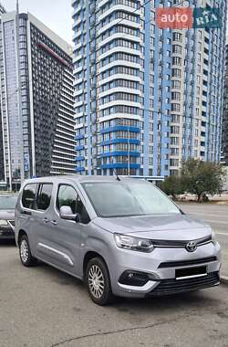 Минивэн Toyota Proace City Verso 2021 в Киеве