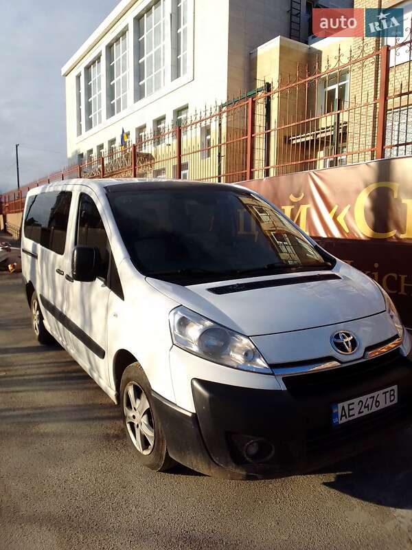 Toyota Proace 2014