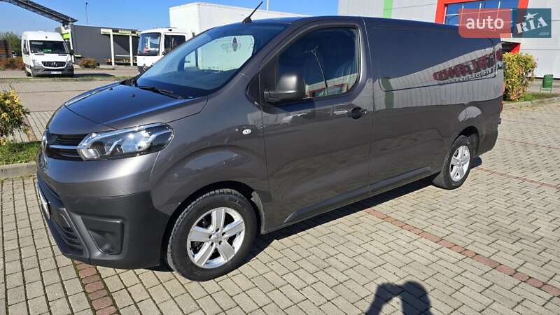 Грузовой фургон Toyota Proace 2018 в Тячеве