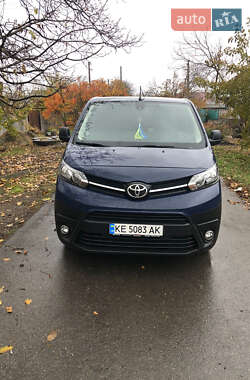 Грузовой фургон Toyota Proace 2018 в Кривом Роге