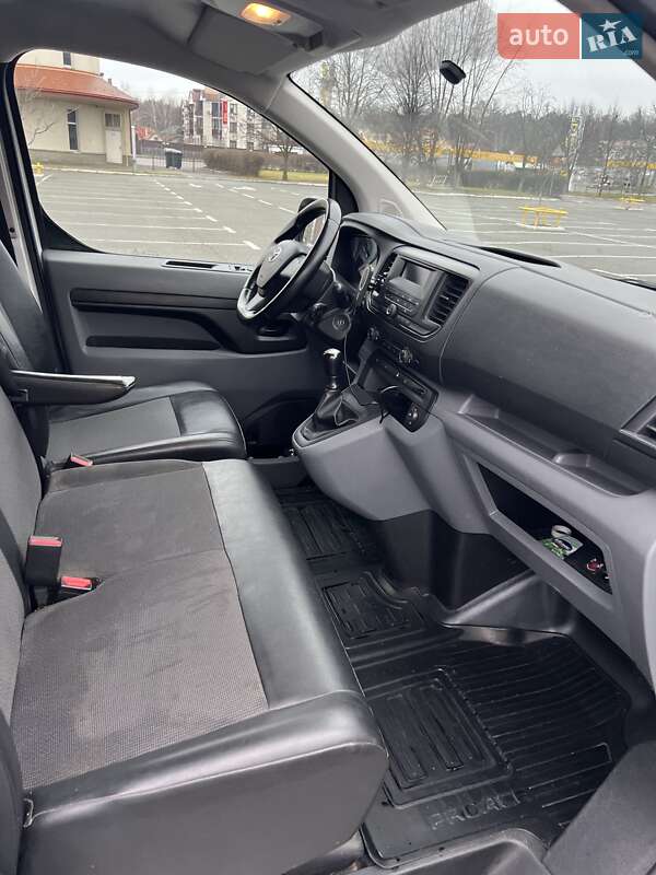 Вантажний фургон Toyota Proace 2017 в Броварах