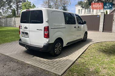 Грузовой фургон Toyota Proace 2016 в 
