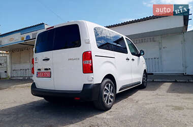 Мінівен Toyota Proace 2020 в 