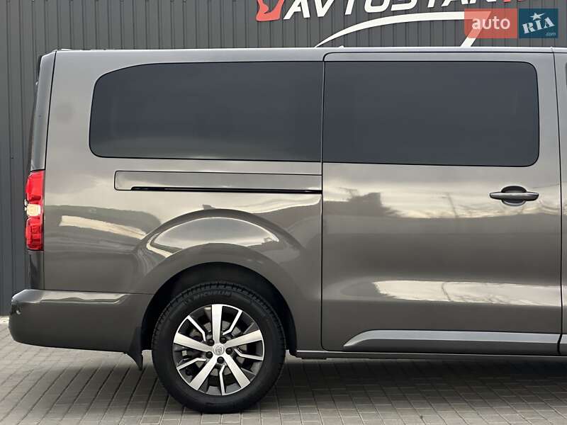 Мінівен Toyota Proace 2021 в Мукачевому