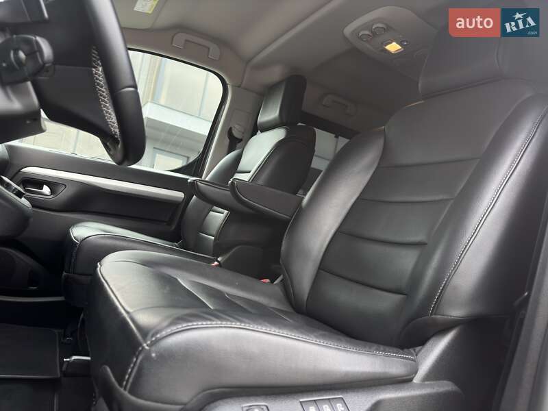 Мінівен Toyota Proace 2021 в Мукачевому