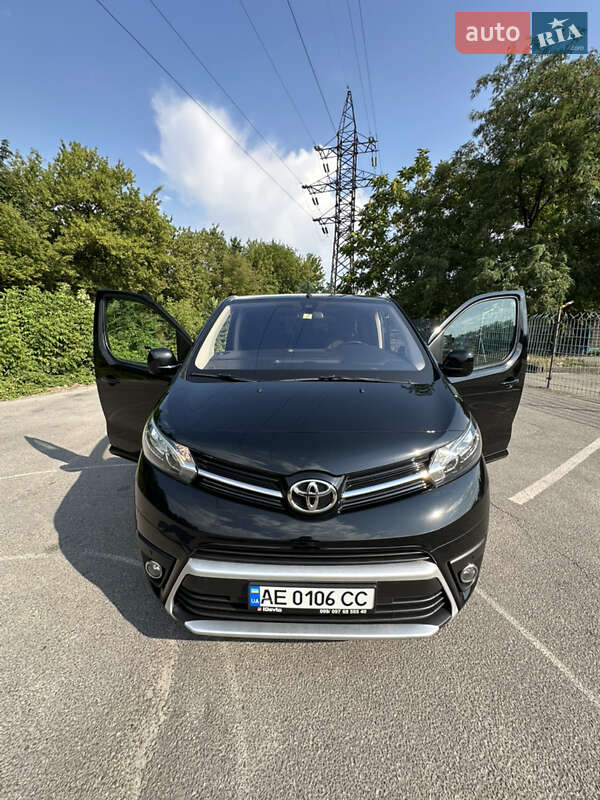 Toyota Proace 2021