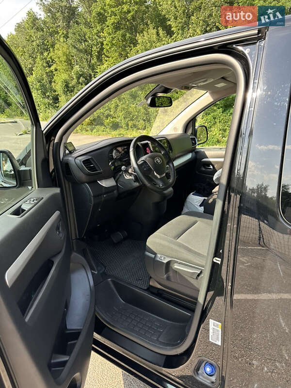 Мінівен Toyota Proace 2021 в Дніпрі