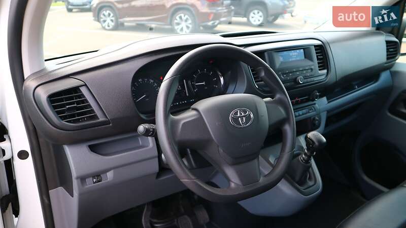 Вантажний фургон Toyota Proace 2021 в Києві