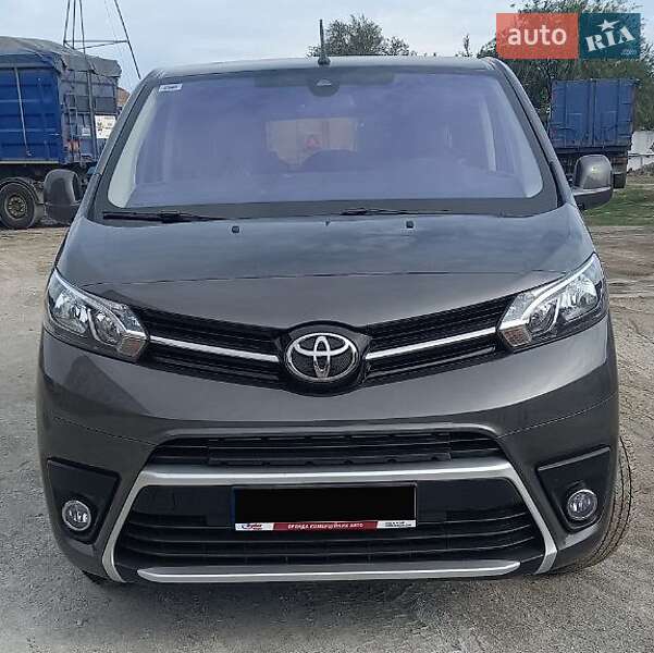 Toyota Proace 2023