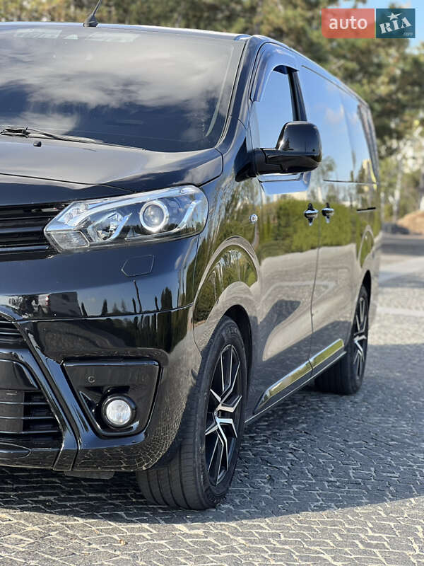 Мінівен Toyota Proace 2017 в Дніпрі фото 16 Мінівен Toyota Proace 2017 в Дніпрі