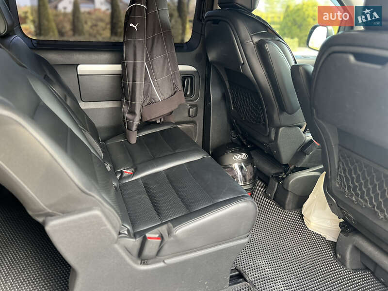 Мінівен Toyota Proace 2017 в Дніпрі фото 55 Мінівен Toyota Proace 2017 в Дніпрі