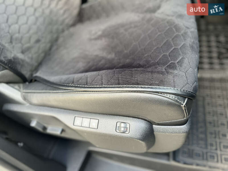 Мінівен Toyota Proace 2017 в Дніпрі фото 71 Мінівен Toyota Proace 2017 в Дніпрі