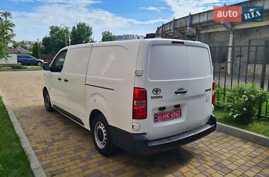 Грузовой фургон Toyota Proace 2020 в 