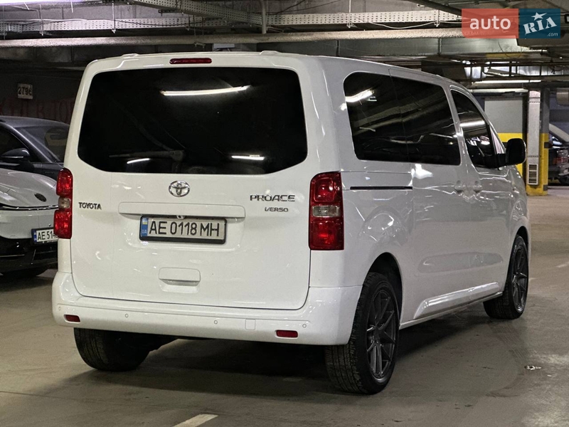 Мінівен Toyota Proace 2019 в Дніпрі