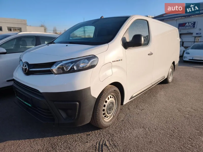 Toyota Proace 2021