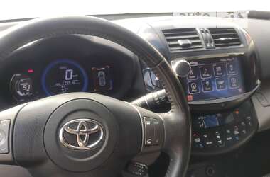 Позашляховик / Кросовер Toyota RAV4 EV 2013 в 