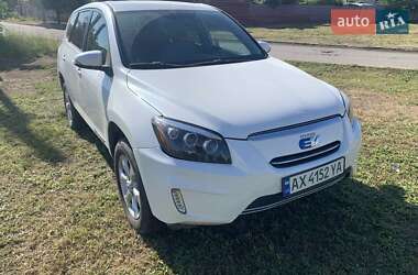 Внедорожник / Кроссовер Toyota RAV4 EV 2013 в Харькове