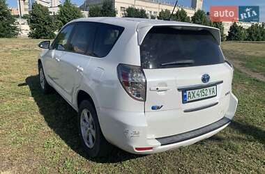 Внедорожник / Кроссовер Toyota RAV4 EV 2013 в Харькове