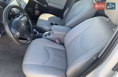 Внедорожник / Кроссовер Toyota RAV4 EV 2013 в Харькове
