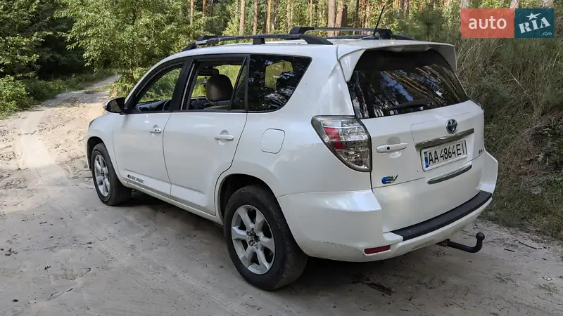 Toyota RAV4 EV 2014 VIN 2T3YL4DVXEW002686 фото оголошення 2 з 33