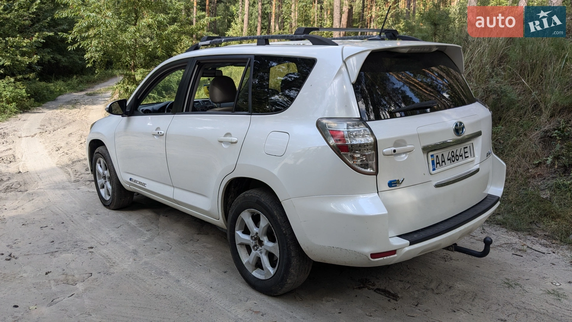 2014 Toyota RAV 4 - мініатюра 2